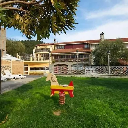 Alloggio per agriturismo Al Nido Degli Aironi Sanremo